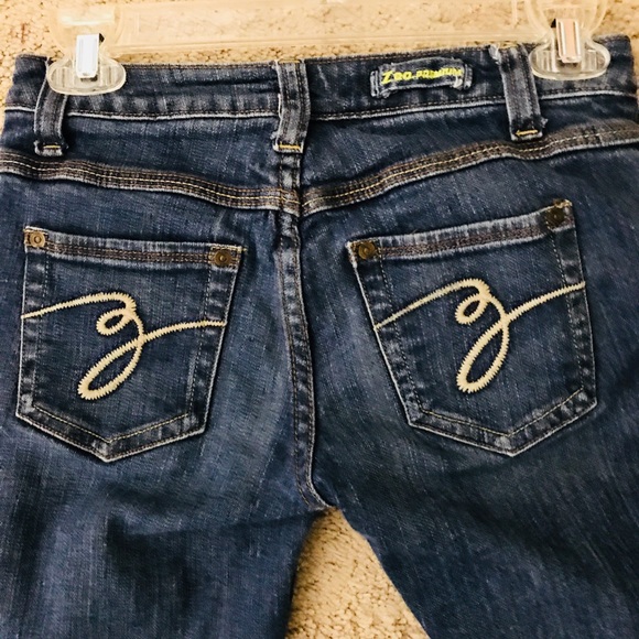 Z co. bootcut NWOT Jeans - Picture 3 of 4